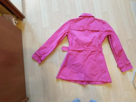 Nádherné dievčenské sako, 140