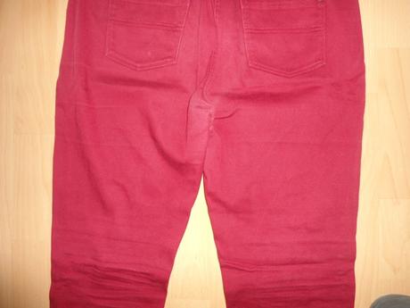 Cervene nohavice, f&f,40