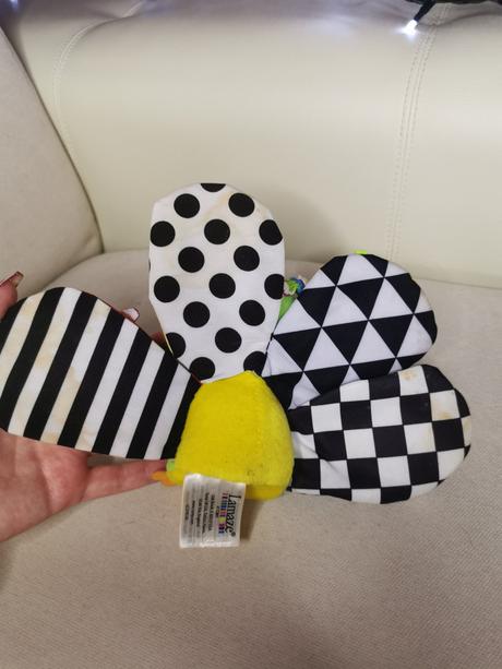 Lamaze závesná hračka páv, 