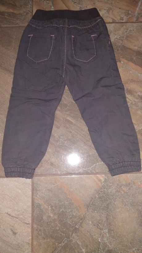 Nohavice, lupilu,86