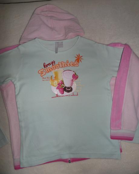 Velúrová mikina veľ.146/152 + tričko, 152