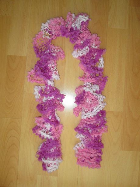 Hačkovaný šál, 122