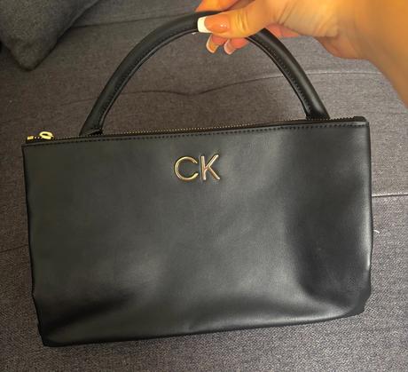 Na predaj krasne moderne oblecenie s m, geox,s