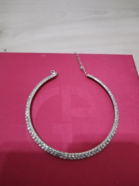 Nahrdelnik štrasový, 