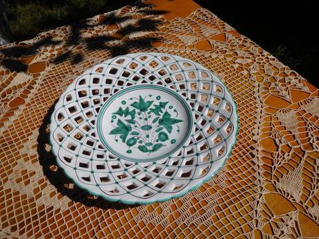 Modra tanier do zelenkava, 