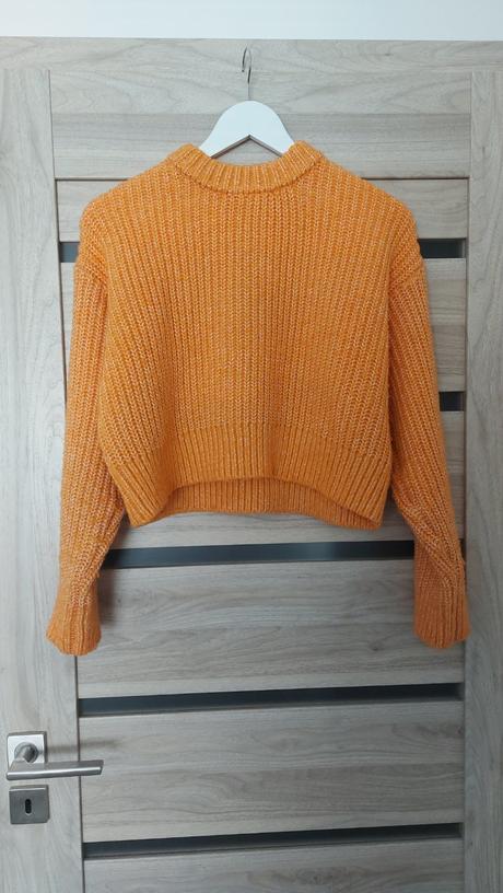 Oranžový sveter, bershka,s