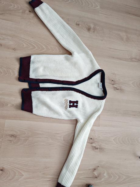 Harry potter sveter146/152 top stav, 152