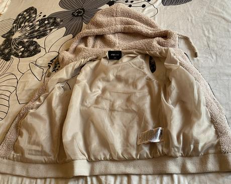 Teddy podšitá vesta s kapucou v. xs/s, xs