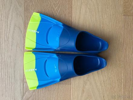 Decathlon nabaiji 33-34 detske plutvy,