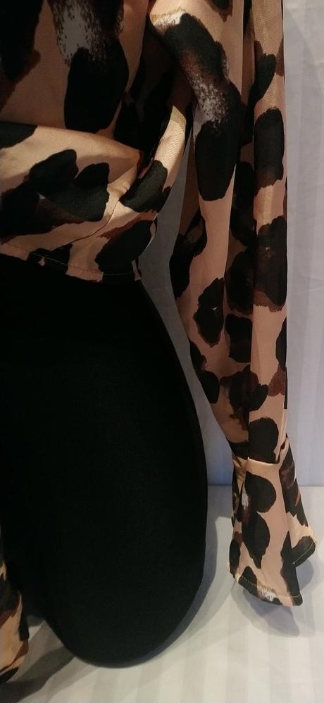 Dámske bolerko s hnedým vzorom, blue vanilla, m