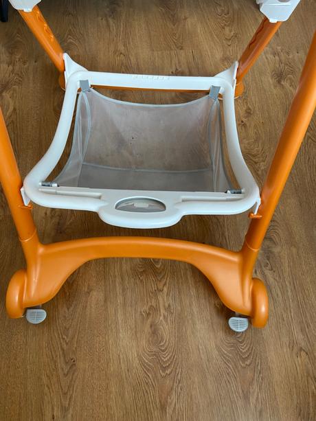 Jedalenska stolicka cam, cam