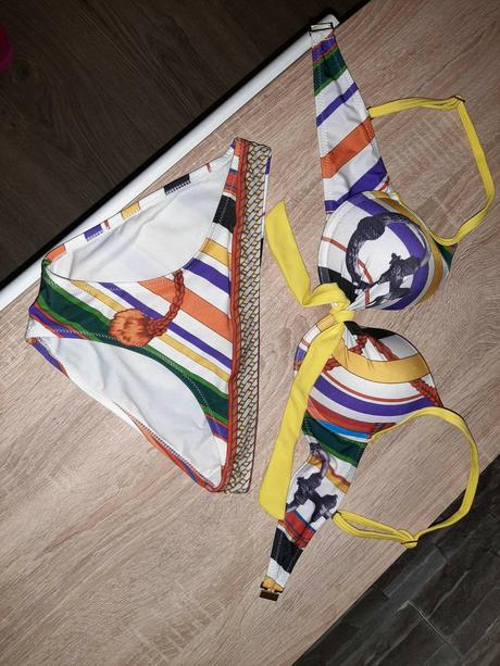 Dámske dvojdielne plavky, 36