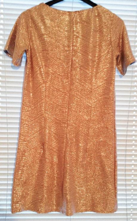 Kratke zlate šaty, s