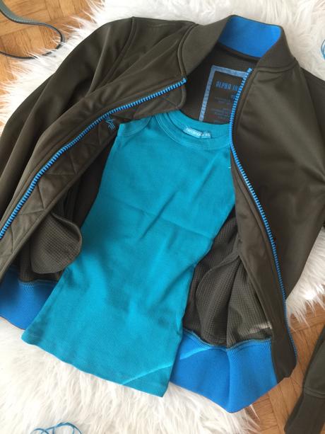 Alpha industries bombera s azurovo modrym zipsom, xs