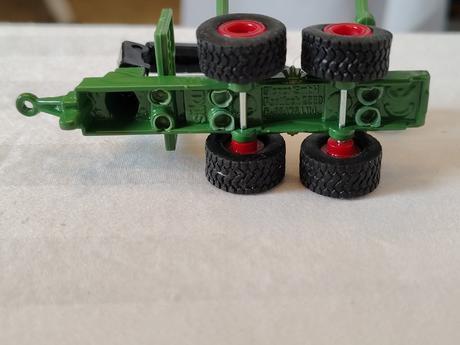 Kovový traktor fendt s vlečkou, siku 1645, 1/87,