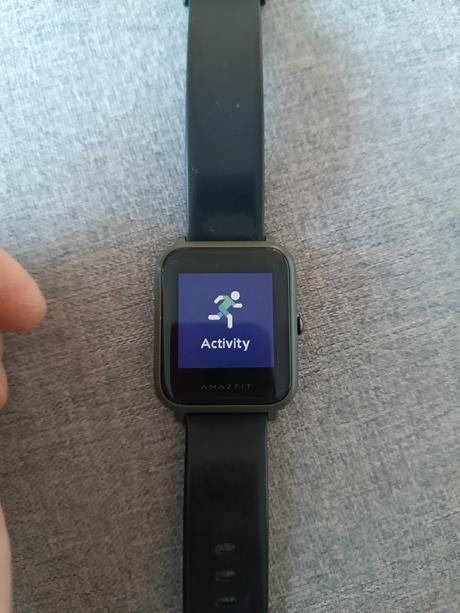 Športové hodinky aamazfit bip a1608, 