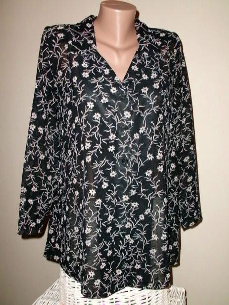 Ľahká blúzočka s kvetinkovou potlačovu, veľ.xl-xxl, xl
