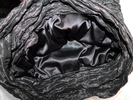 Luxusne slavnostne strečove šaty,čiernej farby s d, 38