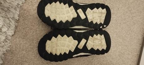 Softshellova turistická obuv, 30