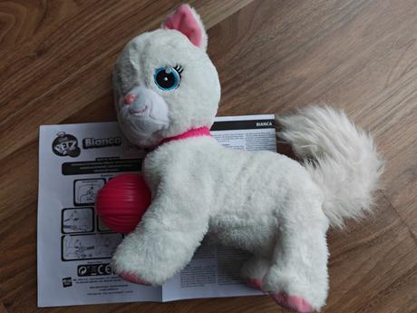Plyšová mačka bianca, 