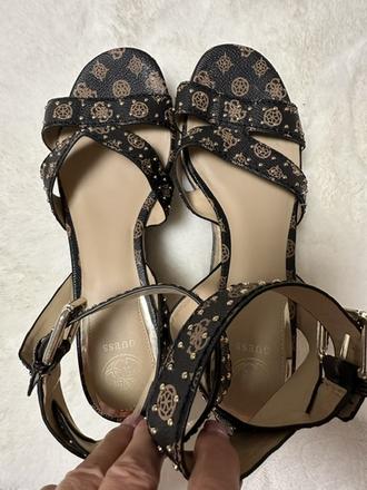 Tmavohnedé sandálky na platforme zn guess originál, guess,40