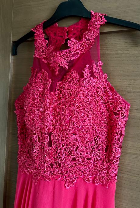 Spoločenské šaty, m