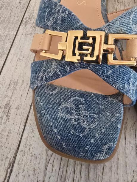 Slapky guess, guess,39