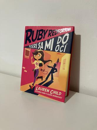 Kniha - ruby redfortová - pozri sa mi do očí, 