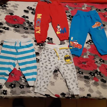 Chlapcenske nohavice  4 kusy, 80