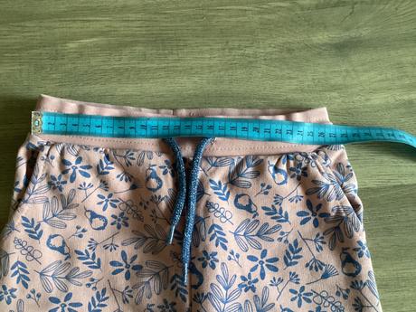 Tepláky, lupilu,110