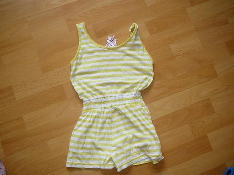 Dievcensky kratky overal, 146