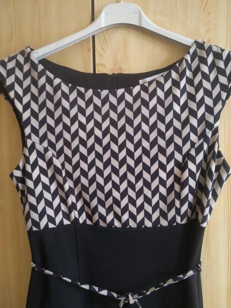 Rinascimento šaty, m