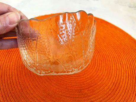 Starožitné sklenené misky 2 ks, 