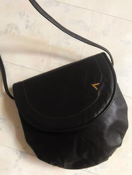 Kožená kabela na plece, 