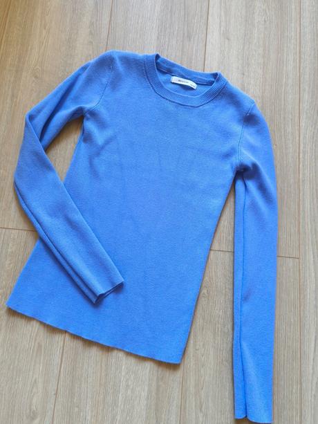 Svetrik 146 reserved, reserved,146