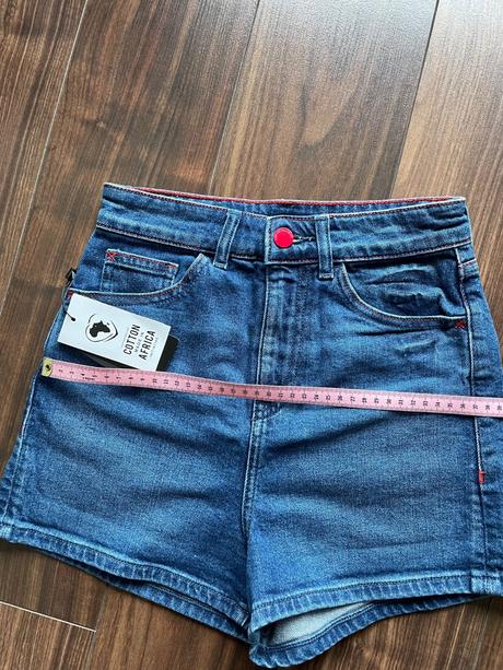 Rifľové kraťasy emporio armani 25, 26