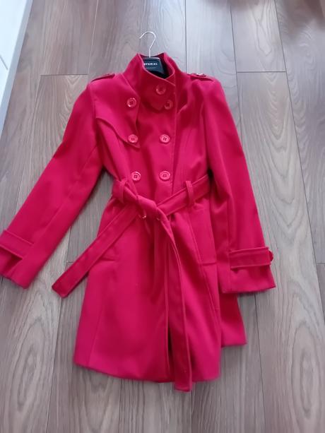 Kabát červený 38, m