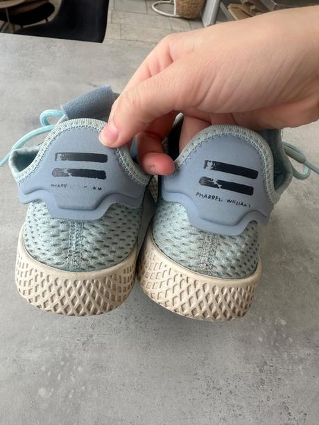 Tenisky adidas pharrell williams hu, adidas,37