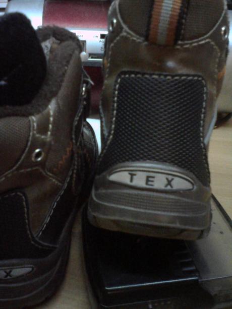 Čižmičky, lupilu,23