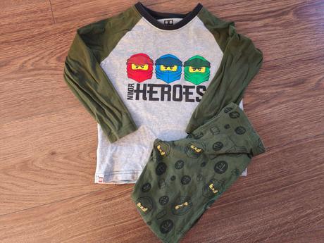 Pyžamo, lego,104