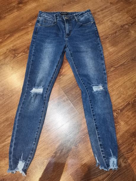 Rifle, cena za kus, m