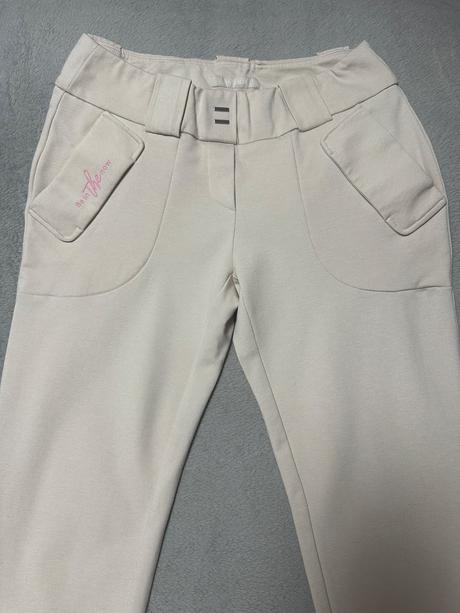 Svetlobéžové elastické pohodlné nohavice magenta, m