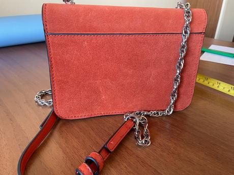 Kabelka mango, mango