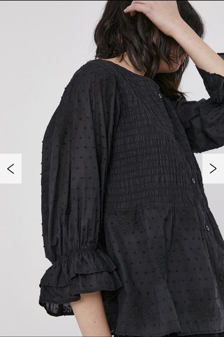 Zaujímavá vyšívaná blúzka, l