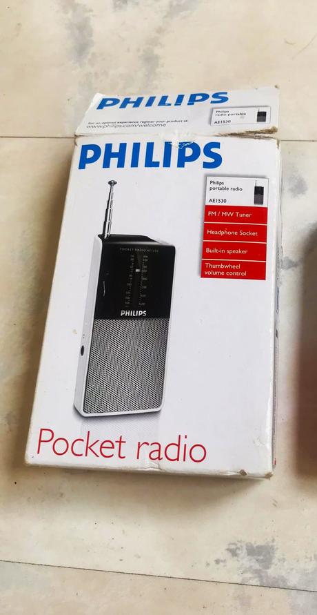 Vreckové rádio so slúchadlami panasonic, panasonic