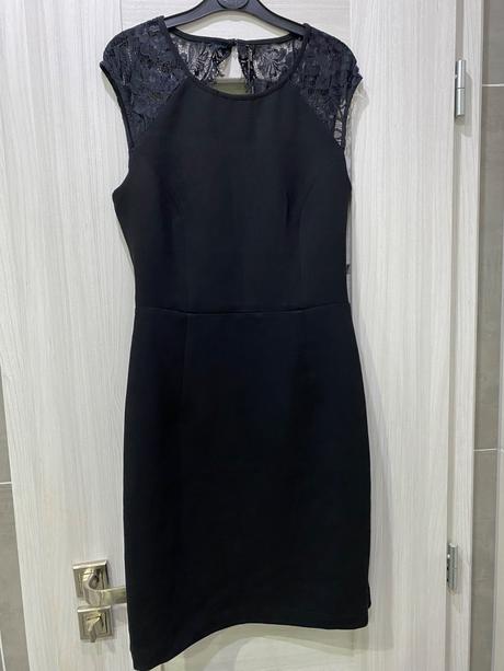 Šaty balik 7ks velkost s, s