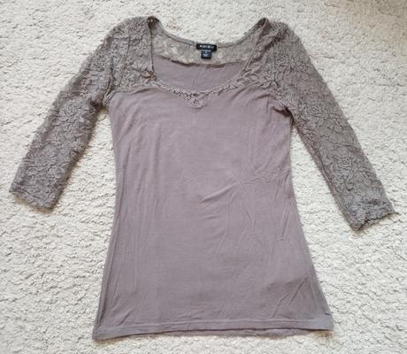 Damske jemne cipkovane tricko, amisu,xs