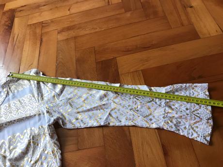 Zlatobiele elegantné šaty, 40