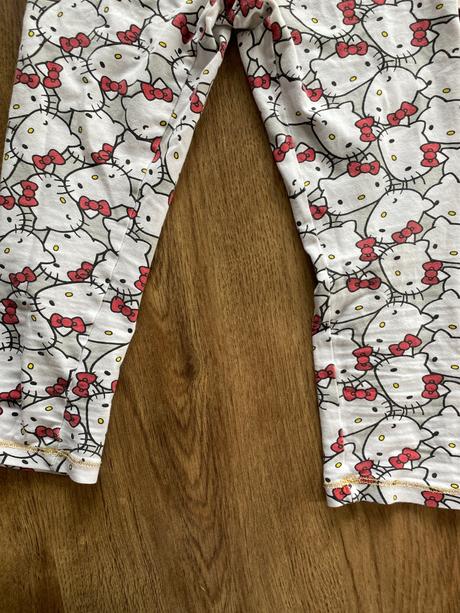 Pyzamko hello kitty, reserved,98