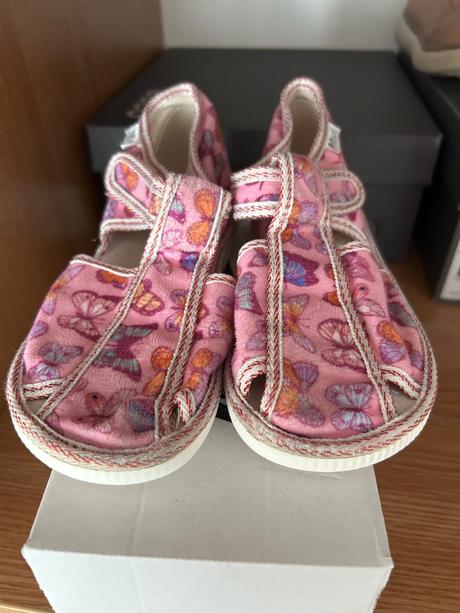 Papucky manik 29, manik,29